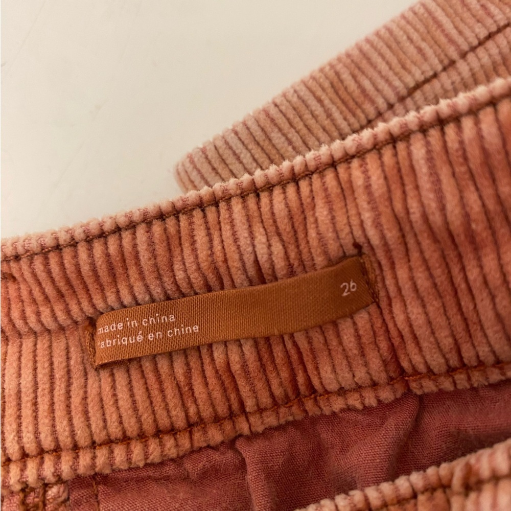 Anthropologie || Pilcro Ultra High-Rise Wide Leg Cropped Corduroy Pants Pink 26 - Picture 9 of 10